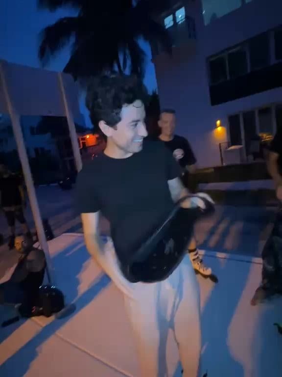 Hollywood Beach Skaters